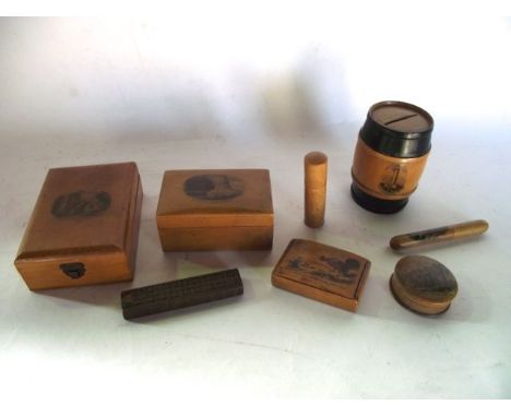 Five pieces of mauchline ware, to include a coin barrel detailing Nelson's monument, Edinburgh, a snuff box detailing chicken