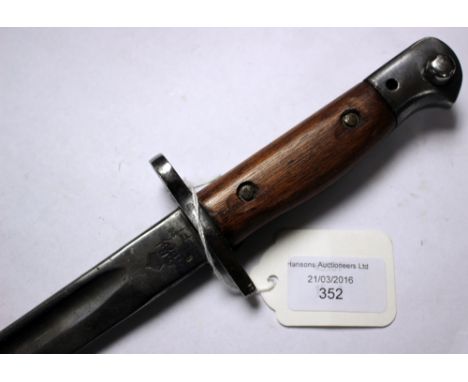 WW1 British 1907 Pattern Lee Enfield bayonet. No scabbard. Indian made and marked "RFI". Has been used for parades, All finis