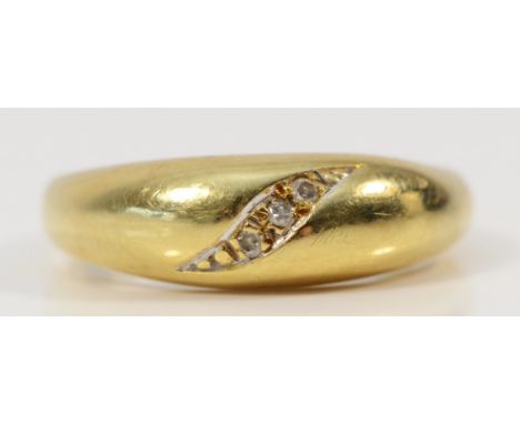 A 9ct gold diamond bombe ring, N 1/2, 2.4g 
