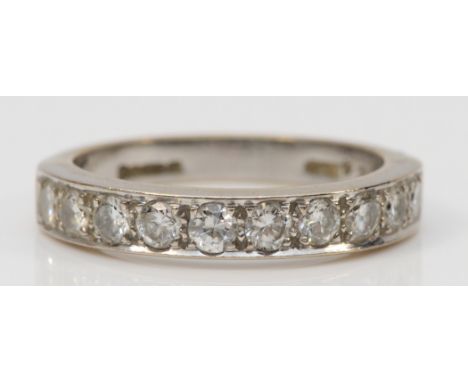 An 18ct white gold and brilliant cut diamond ten stone diamond ring, approximately 0.50cts, M, 4gm 