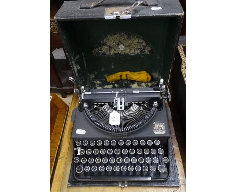 Imperial Good Companion portable typewriter with case.