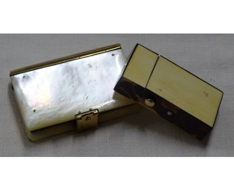 2 Victorian tortoiseshell and mother of pearl vesta cases, largest length 5.5cm, (2).