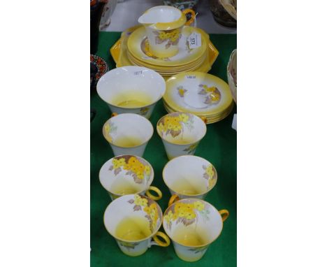 Art Deco Shelley ""Phlox"" pattern tea service for 6-people.