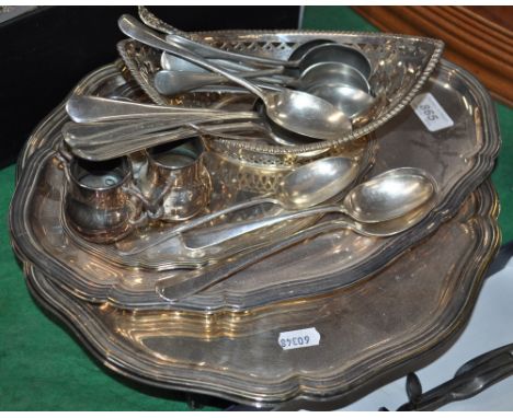 An Art Deco fish service for 6 people, plated trays and cutlery