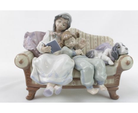 Lladro 'Big Sister' Model 5735 with impressed and printed mark to base 