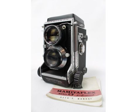 Mamiya C3 Professional Twin Reflex Camera with Users Manual. Condition - Some usage wear