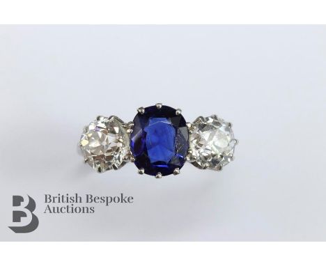 Antique natural sapphire and diamond ring, the ring set with a natural royal blue blue oval sapphire approx 9 x 7 x 3.5 mm, f