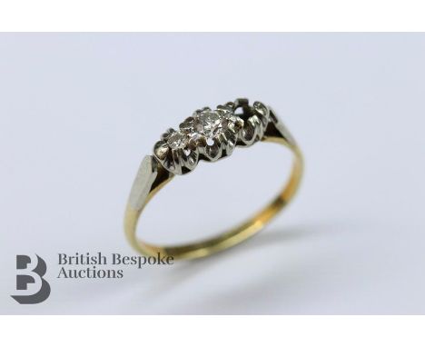 18ct yellow gold, platinum and diamond ring, set with approx 1 x 7pts and 1 x 35 pts of dias, size K, approx 1.97 gms.Note: s