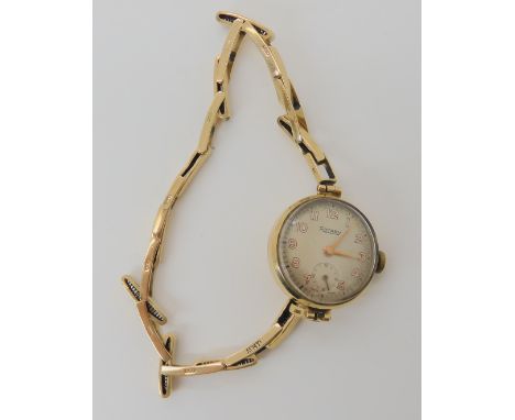 A 9ct gold ladies vintage Rotary watch weight including mechanism 14.9gms Condition Report: Available upon request