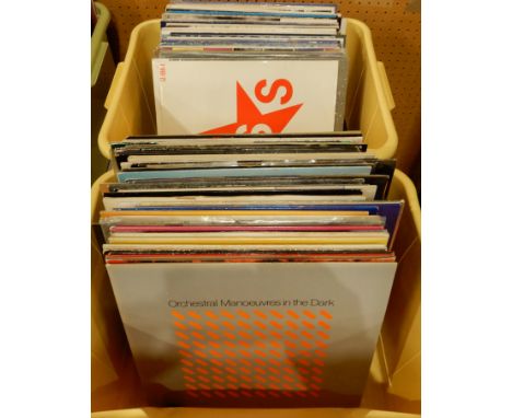 A collection of vinyl LP and 12" extended play vinyl records with Killing Joke, MOD, Sigue Sigue Sputnik, Primal Scream, Siou
