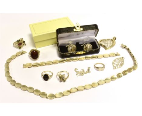 ASSORTED SILVER JEWELLERY &amp; CUFFLINKS  To include; heavy silver oval link necklace and matching bracelet, silver leaf, wi