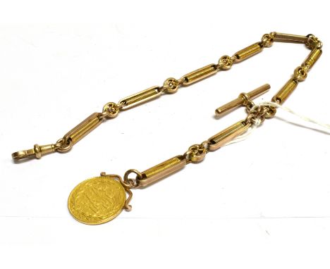 AN EARLY 20TH CENTURY ROSE GOLD FANCY FETTER AND HOOPS LINK WATCH CHAIN With a swivel terminal and hung with a 'T' bar, appli