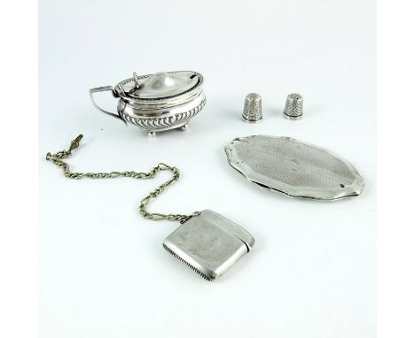 Victorian and later silver including mustard pot, vesta case, compact and thimbles, various dates and makers, blue glass line
