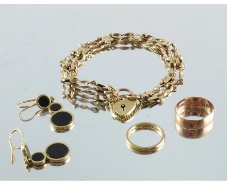 9 carat gold including gate link bracelet, pair of onyx earrings, two wedding bands and a St Christopher medallion, 19.5g
