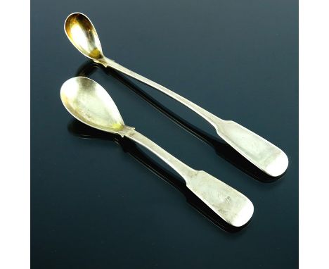 Two Victorian Scottish Provincial silver condiment spoons, Rettie and Son, Aberdeen, circa 1841, Fiddle pattern, one long han