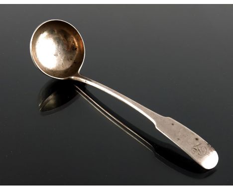A George III Scottish Provincial silver toddy ladle, William Constable, Dundee 1809, Fiddle pattern, 15cm long, 0.86ozt 