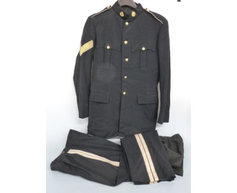 Royal Artillery uniform comprising jacket and trousers, Captain rank to shoulder and brass ubique collar badges together with