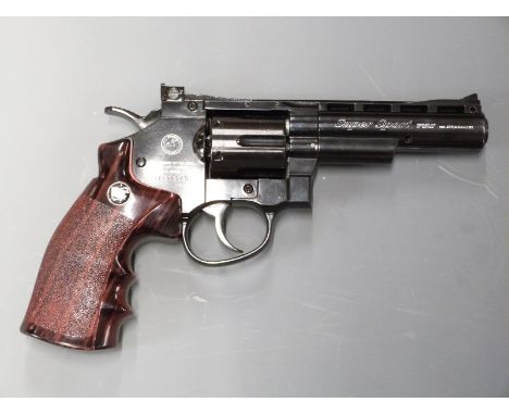 Win Gun Super Sport 701 .177 six shot double action revolver air pistol with shaped wood effect grips, vented top rib and nam