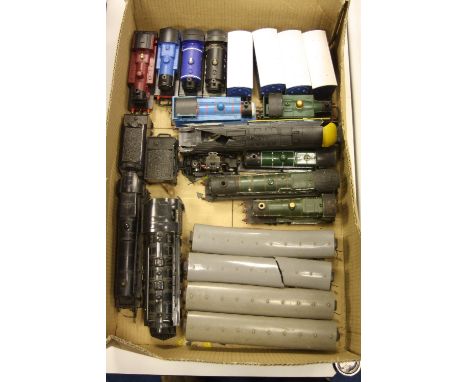 A QUANTITY OF UNBOXED AND ASSORTED OO GAUGE LOCOMOTIVES AND ROLLING STOCK, to include Tri-ang 'Princess Elizabeth', no. 46201