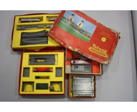 A BOXED TRI-ANG RAILWAYS OO GAUGE SET, no. RHX, comprising class F7 diesel and dummy locomotives, no. 4008 (R55 and R57), two