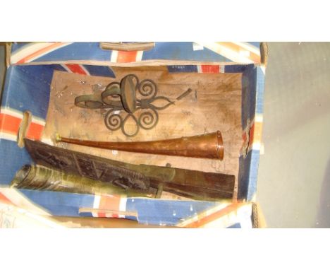 Horn, gate spring, copper hunting horn