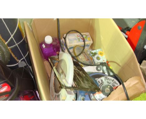 Assorted garden tools & box of oddments