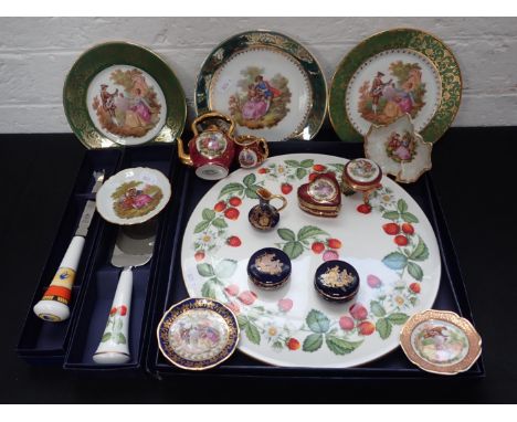 A ROYAL WORCESTER 'STRAWBERRIES' CAKE PLATE AND KNIFE (boxed), another boxed Royal Worcester knife, and a group of small Limo