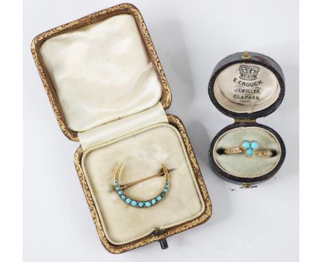 A late 19th century style untested turquoise ring, the central three cabochon turquoise designed as flower head with graduate