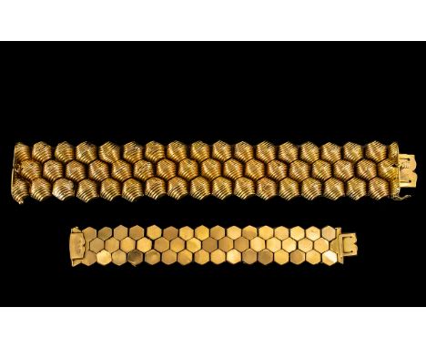 Italian High Fashion 1960's 18ct Gold Wide Banded Bracelet - marked 750 - 18ct. Retro design in superb condition. 8" - 20 cm 