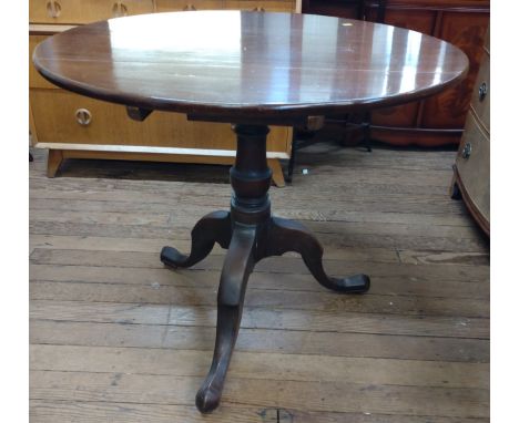 An Antique Tripod table. Possibly early 19th century. 