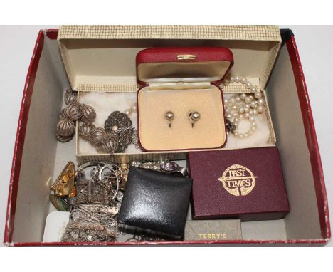 A collection of mainly silver and white metal jewellery, to include paste set dress ring, filigree work bangle, marcasite set
