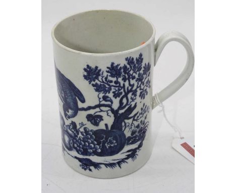 A circa 1775 Worcester porcelain tankard in the parrot and fruit pattern, crescent mark to the underside (restored), height 1