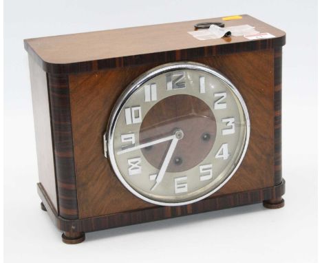 An Art Deco walnut 8-day mantel clock, 28.5cm wide