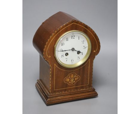 An Edwardian inlaid mahogany mantel clock, height 26cm