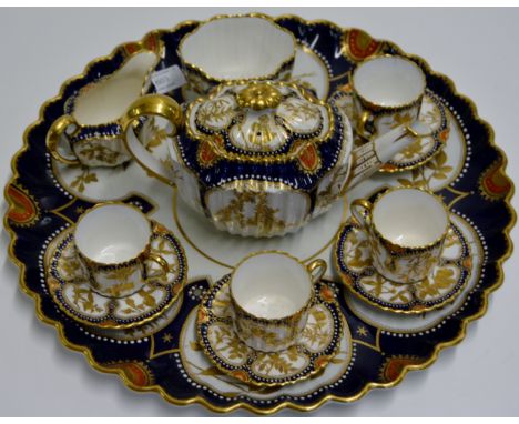 13 PIECE COPELAND SPODE BREAKFAST SET COMPRISING SERVING DISH, LIDDED TEA POT, 4 CUPS, 4 SAUCERS, SUGAR & CREAM     