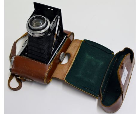 VINTAGE BELLOWS CAMERA BY ROSS, LONDON     