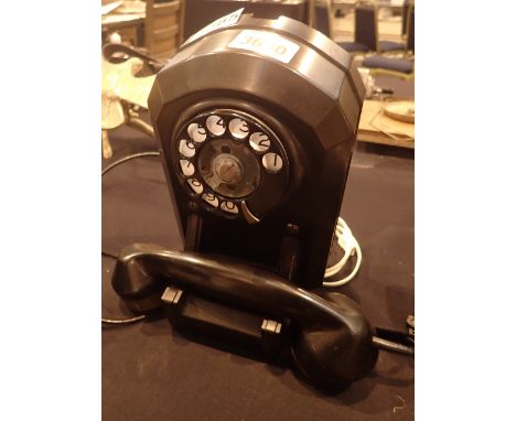 Heavy black bakelite telephone model SL5000 AO 980 
