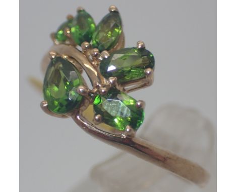 9ct gold fancy peridot ring, size P