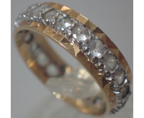 18ct yellow gold and diamond eternity ring, 3.4 g