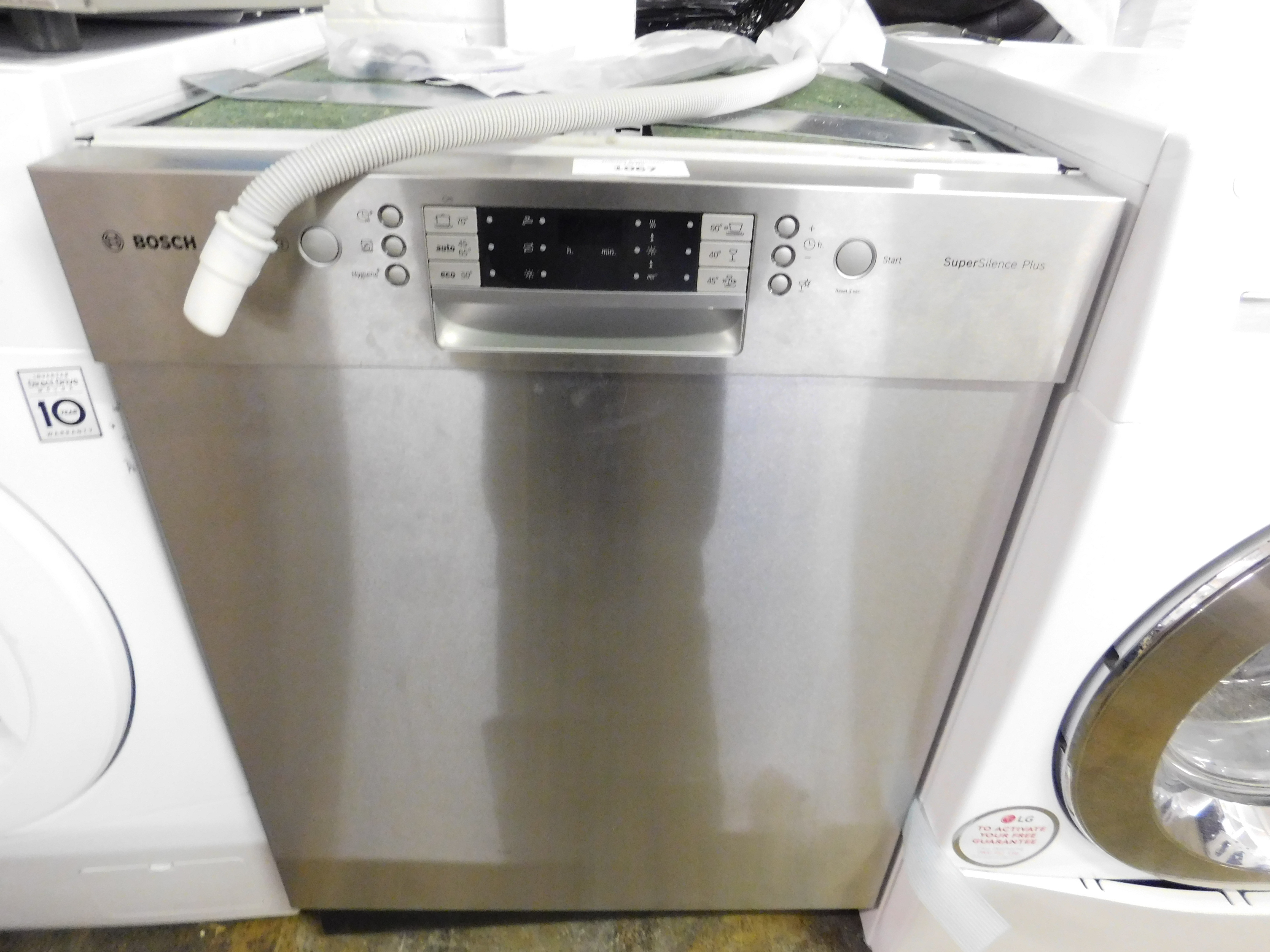 1 BOSCH SMU69P55EU SUPER SILENCE INTEGRATED DISHWASHER RRP £1099