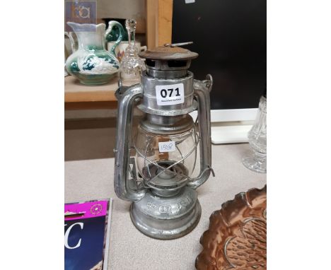 STORM LAMP 