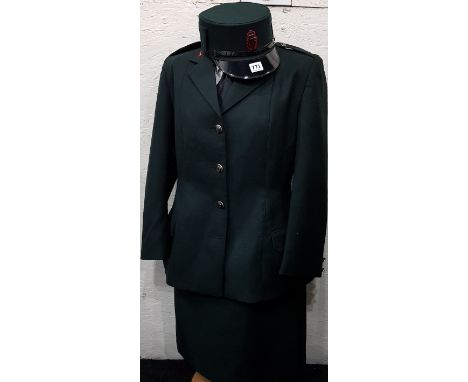 FULL FEMALE ROYAL ULSTER CONSTABULARY UNIFORM TO INC MANNEQUIN