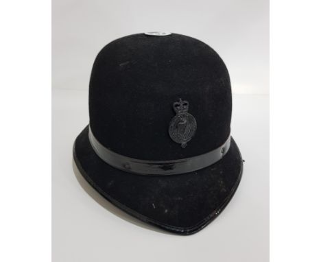 ROYAL ULSTER CONSTABULARY FIRST PATTERN NIGHT HAT (NO CORK INNER)
