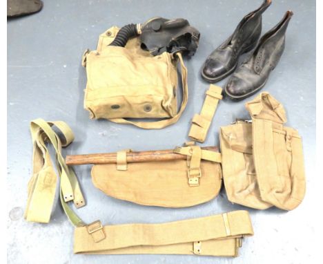 1937 Pattern Other Ranks Webbing Equipmentconsisting webbing belt .. 2 shoulder straps ... Bayonet frog ... Entrenching tool 