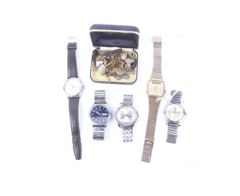 Five vintage gentleman's wrist and bracelet watches and various cufflinks. The watches comprising Le Cheminant Master Mariner