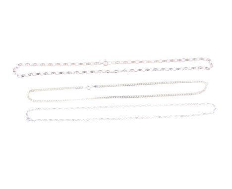 Three vintage 9ct gold belcher and filed-curb link necklaces. Various dates and marks, 12.1g