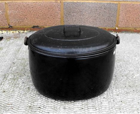 A Judge Ware oval black enamel cooking pot 