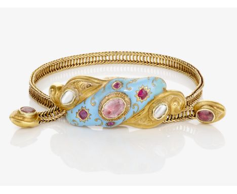 Armband mit türkisem Email, Rubinen und PerlenFrankreich, um 1850 Gelbgold 585/- und 750/-, getestet. 7 Rubine in unterschied