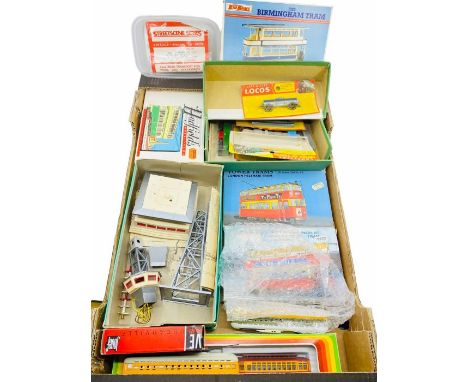 A collection of Tram kits, HO scale tram cars and Lone Star Treble O trains - 1 Tray (qty)&nbsp;