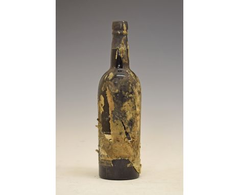 Wines & Spirits - Cockburn's Vintage Port 1955, one bottle (1)  Condition: Level is good with no signs of leakage, there is t